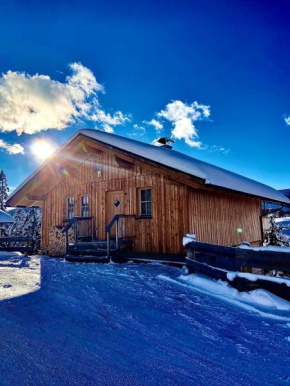 Skihütte im Lachtal mit Kaminofen und Sauna